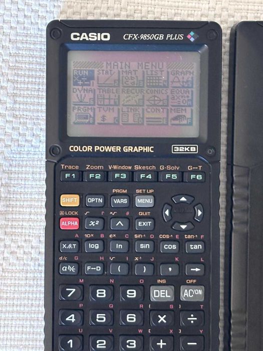 Casio CFX 9850GB plus
