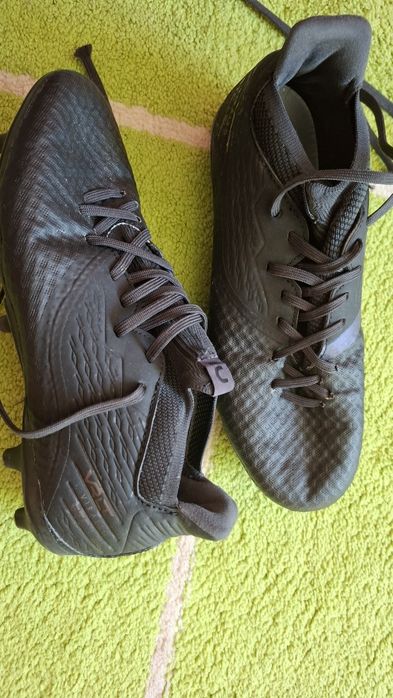 Продам взуття у відмінному стані