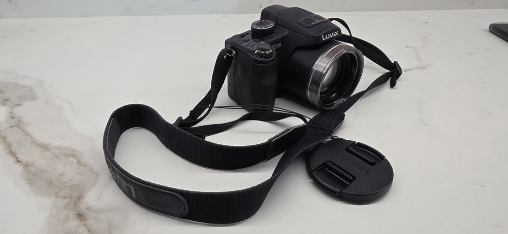 Panasonic Lumix FZ38