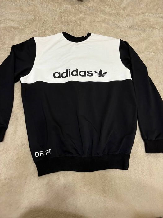 Спортивний костюм Adidas