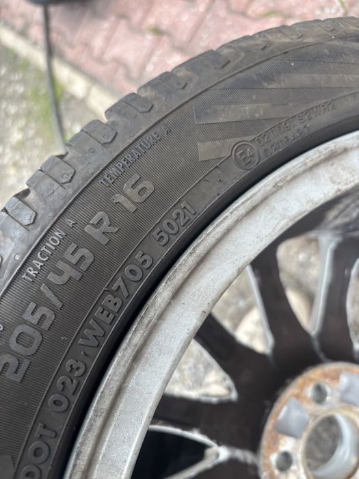 Felga aluminiowa 16” 5x100 205/45/16 Vredestein