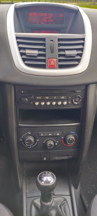 Peugeot 207 1.4 95cv gasolina