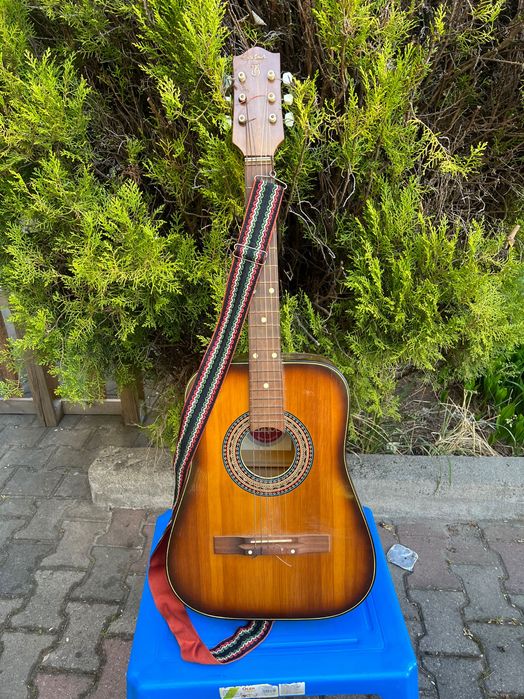Gitara akustyczna