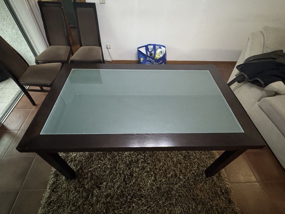 Mesa de Refeições Extensível