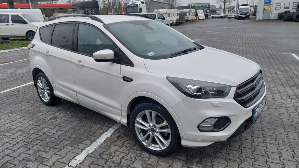 Ford Kuga 2019 biała perła SALON POLSKA