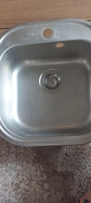 Продам б/у кохойну мойку Teka STYLO 1B  нержавеющая сталь