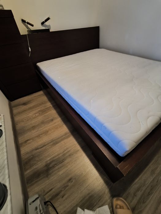 Łoże małżeńskie sprzedam