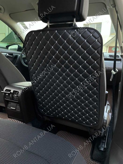 Накидка на спинку переднього сидіння / Захист від дитячого взуття