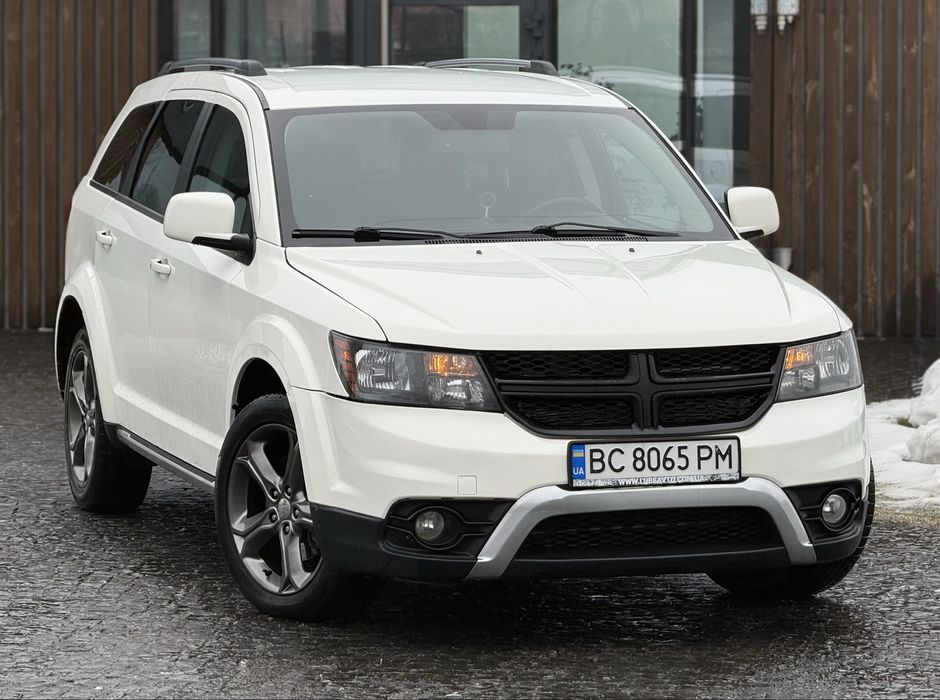 Dodge Journey 3.6 бензин 4WD 7 мест