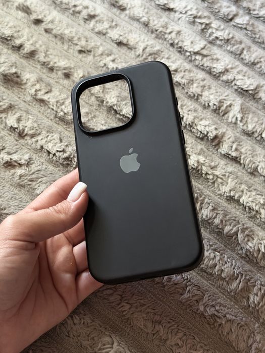 Силіконові чохли на iPhone 15 pro