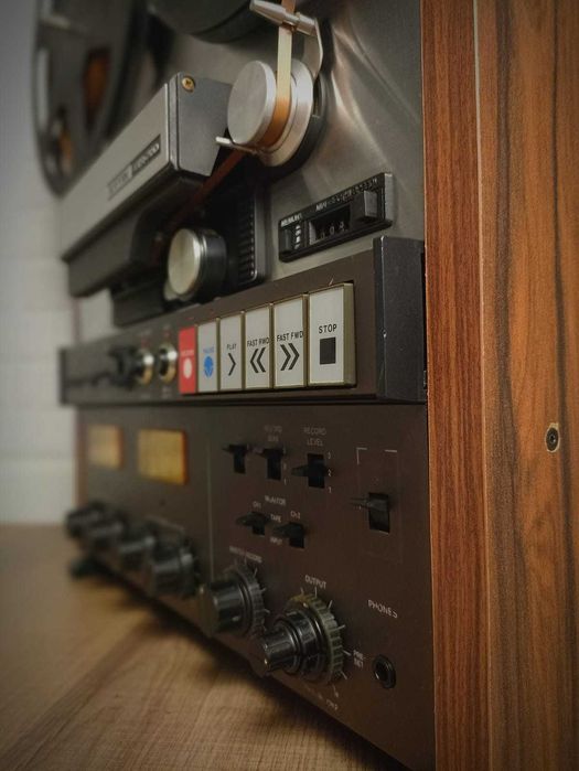 Gravador bobines Ampex ATR-700