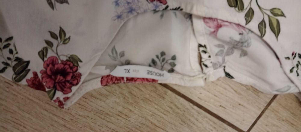 Bluzka  House biała w kwiaty, XL, regulowanye  rękawy,bdb