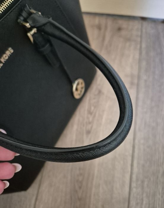 Сумка шкіряна Michael Kors