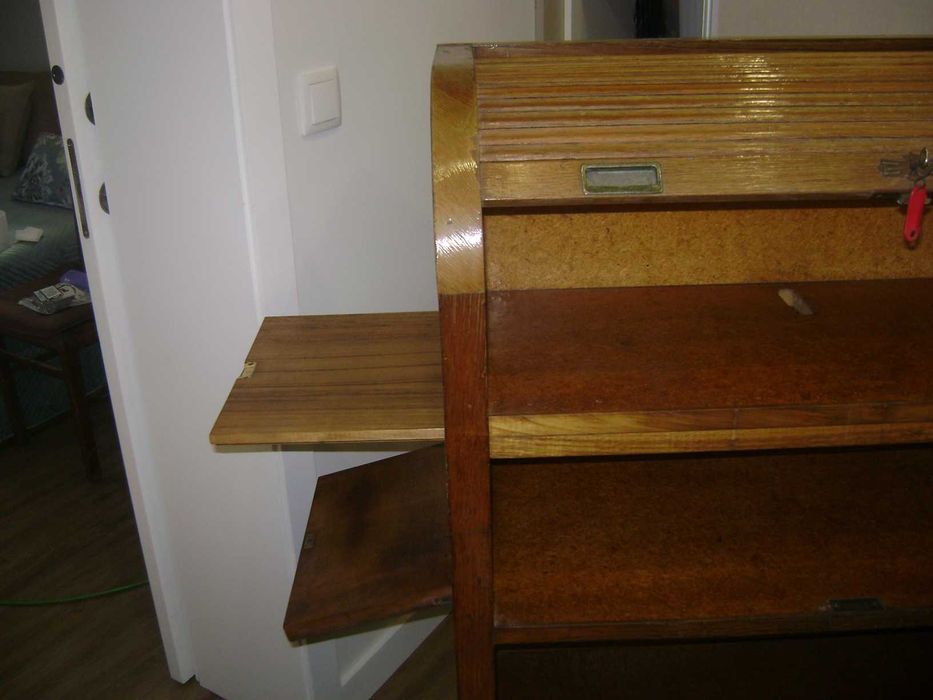 móvel antigo escritório de persiana madeira