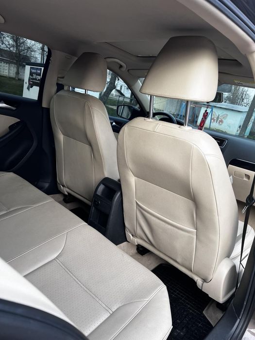 volkswagen jetta 2015р.