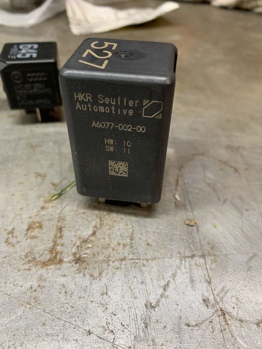 Реле VW 527/525/645/646
