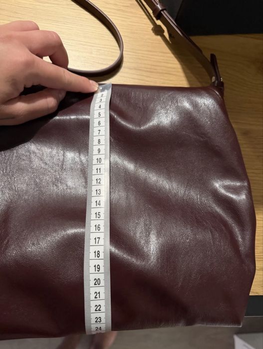 новий клатч Zara