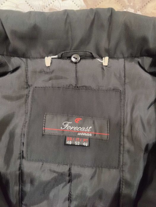 Casaco Forecast tam. L em excelente estad