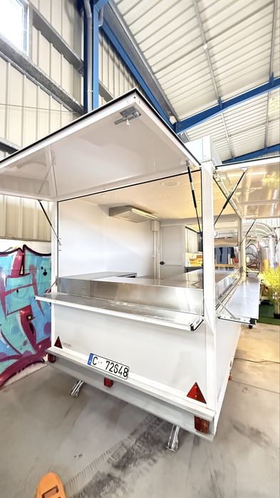 Roulote de venda ambulante