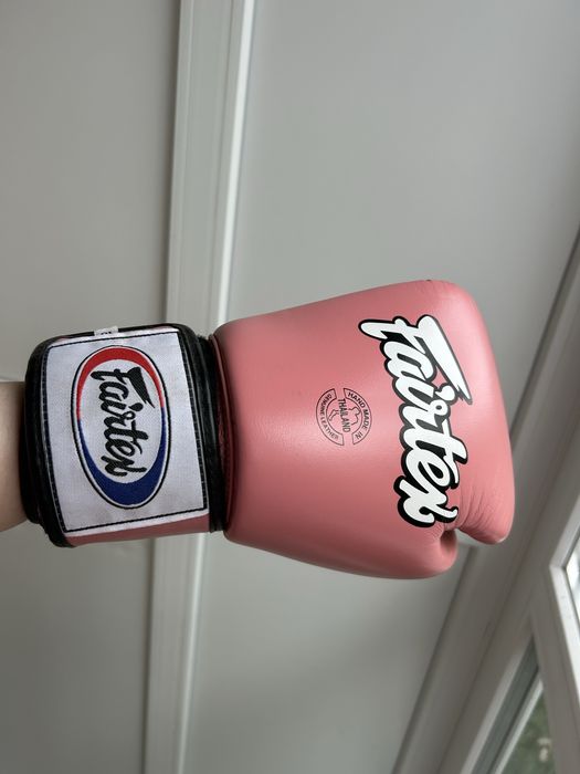 Боксерські рукавички Fairtex