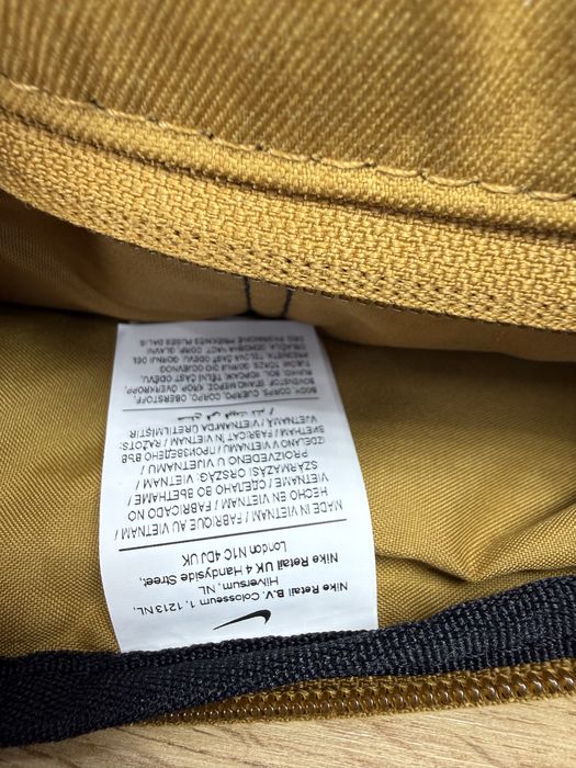 Бананка велика Nike Tech Hip Pack 10L Brown