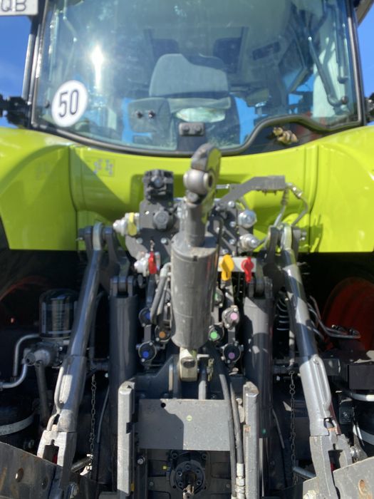 Claas Arion 660 Cmatic