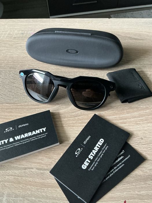 Nowe oryginalne okulary Oakley Meta OW8002