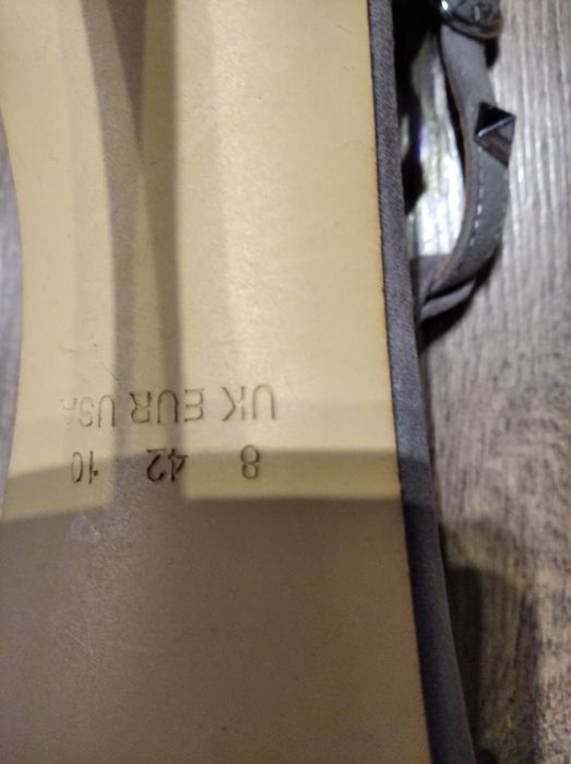 Buty Primark rozmiar UK 8 euro 42