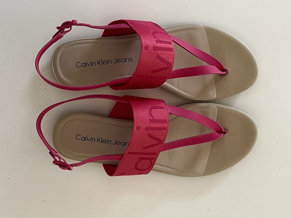 Calvin Klein Jeans sandały klapki różowe nowe r. 36