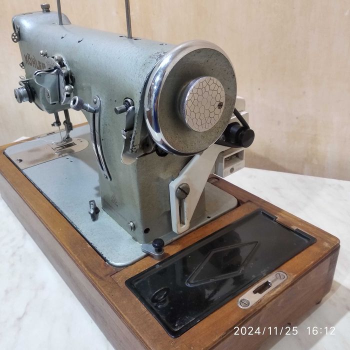 Швейная машинка Kohler кл.50. Швацька машинка Kohler.