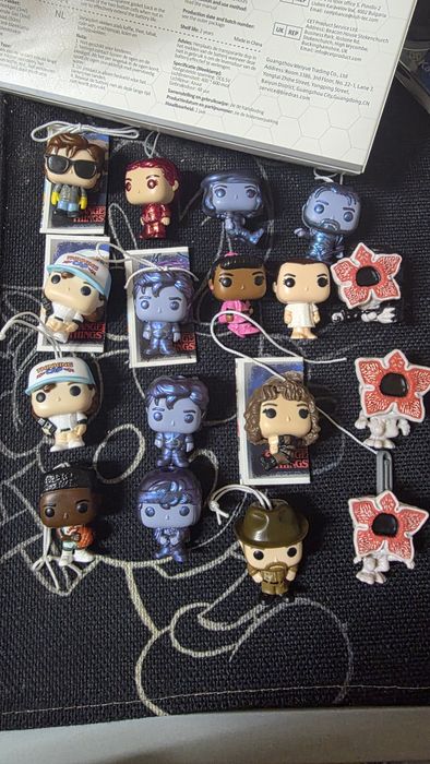 Bonecos tranger things