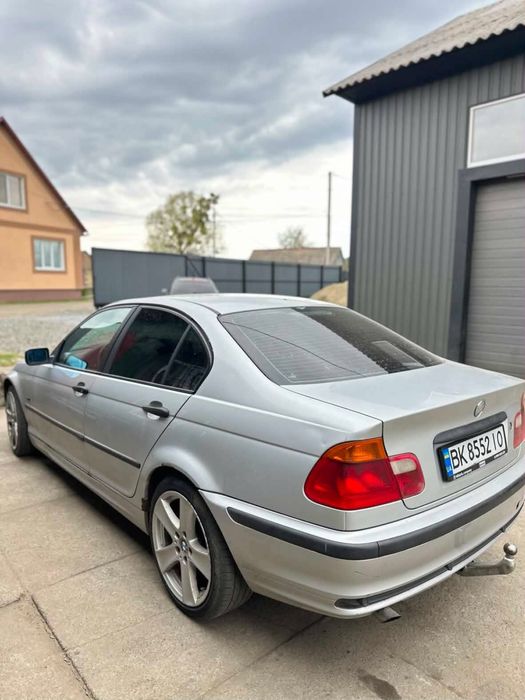 Продам автомобіль  BMW E46