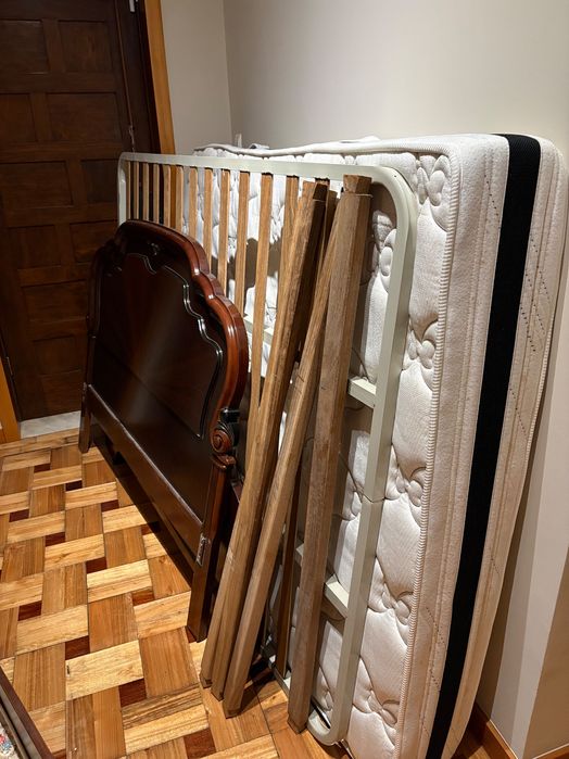 Colchão 195x140 com estrado