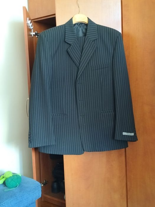 Sprzedam Garnitur Męski