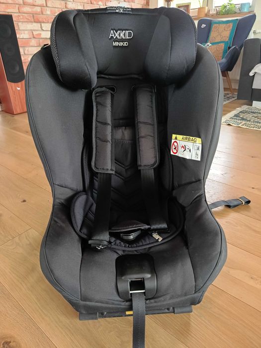 Fotelik samochodowy RWF AXKID Minikid 0-25