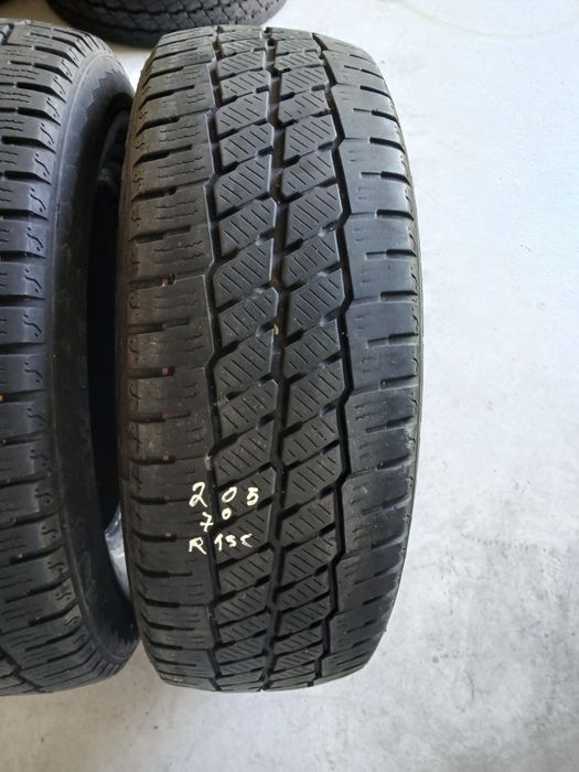 2 pneus 205 70 r15C goodride