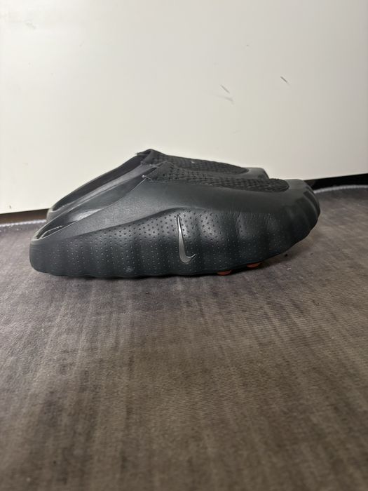 klapki nike mind