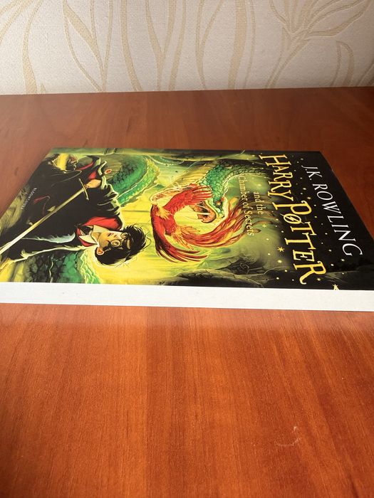 Harry Potter and the Chamber of Secrets / Гаррі Поттер і Таємна Кімната книга англійською