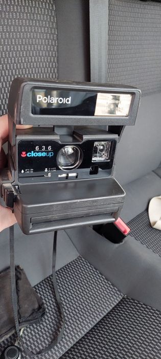 Фотоапарат поляроид