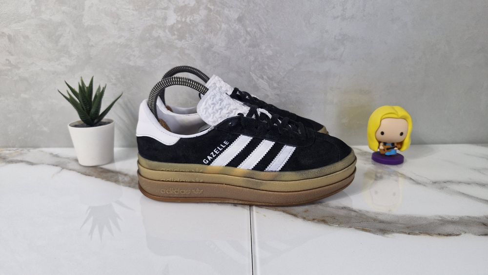 Жіночі кеди Adidas.Розмір 36