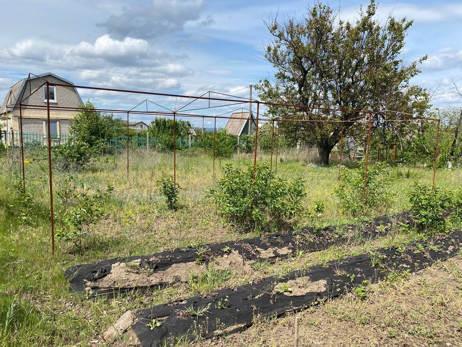 Продаётся дача , садовое общество Медик .