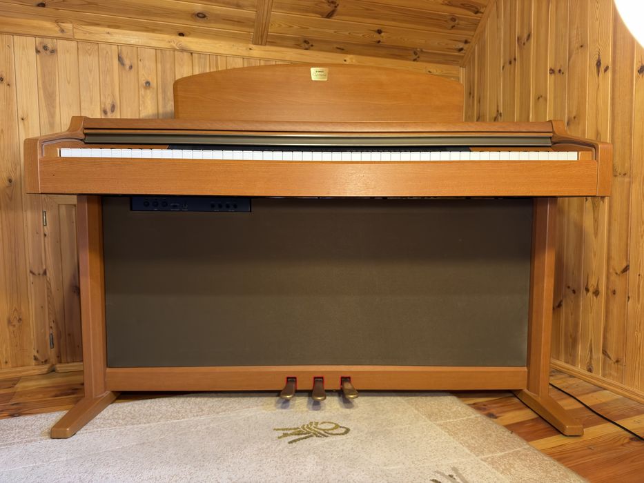 Yamaha Clavinova CLP 950