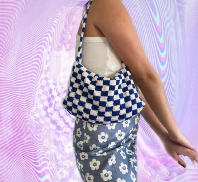 Mala de ombro feira a mão em xadrez