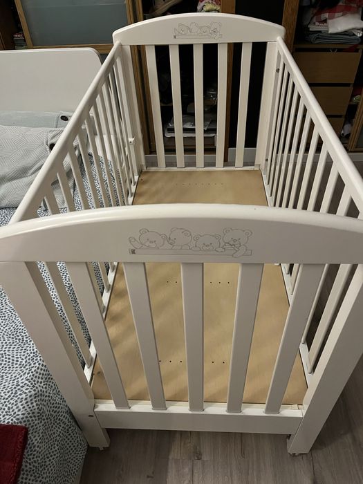 Berço de Madeira + Colchão