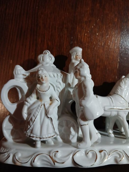 Figurka porcelanowa