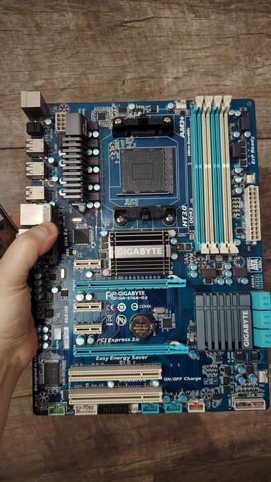 Материнская плата Gigabyte 970A am3+