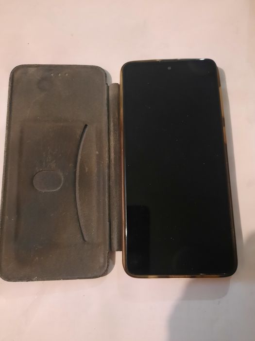 Телефон Samsung A 30