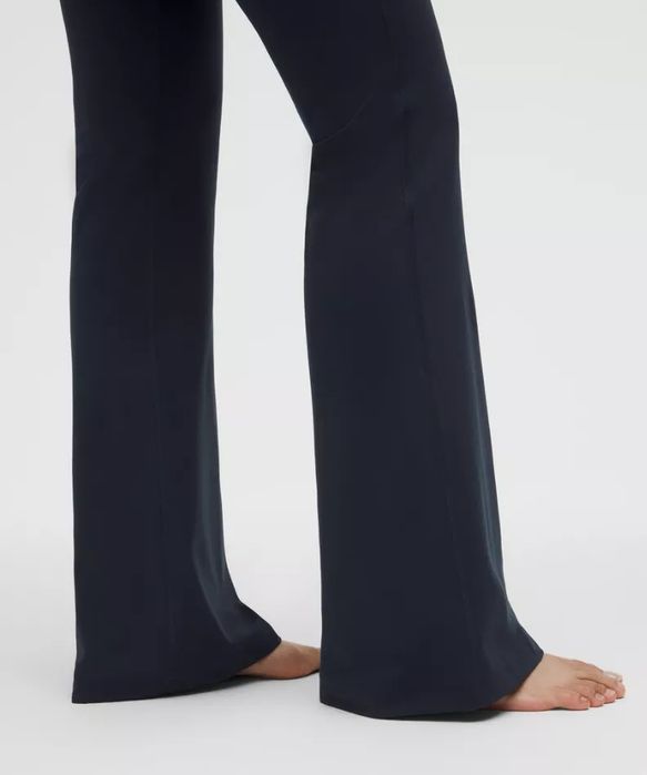 Штани для йоги Lululemon, розмір 6