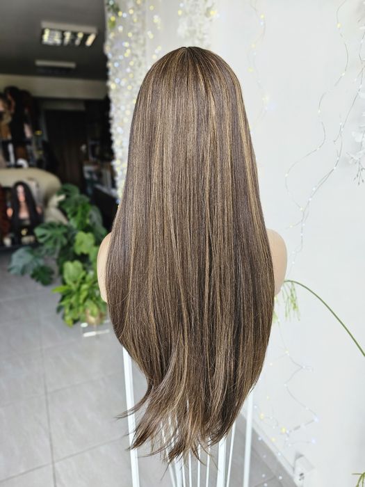 Eliza peruka premium lacefront brąz z refleksami naturlany efekt