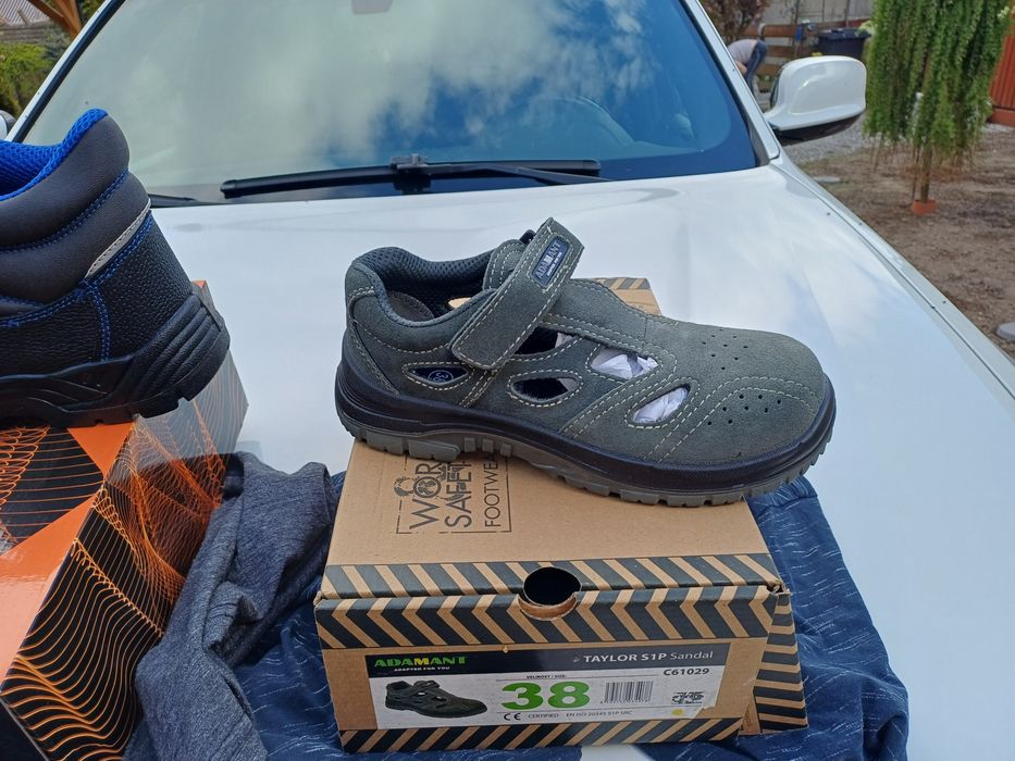 Sprzedam buty robocze